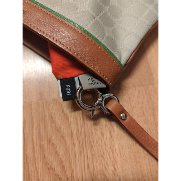 Kate Spade Jane Street Wristlet Pouch Tan Zippered Bag New York - Picture 5 of 8